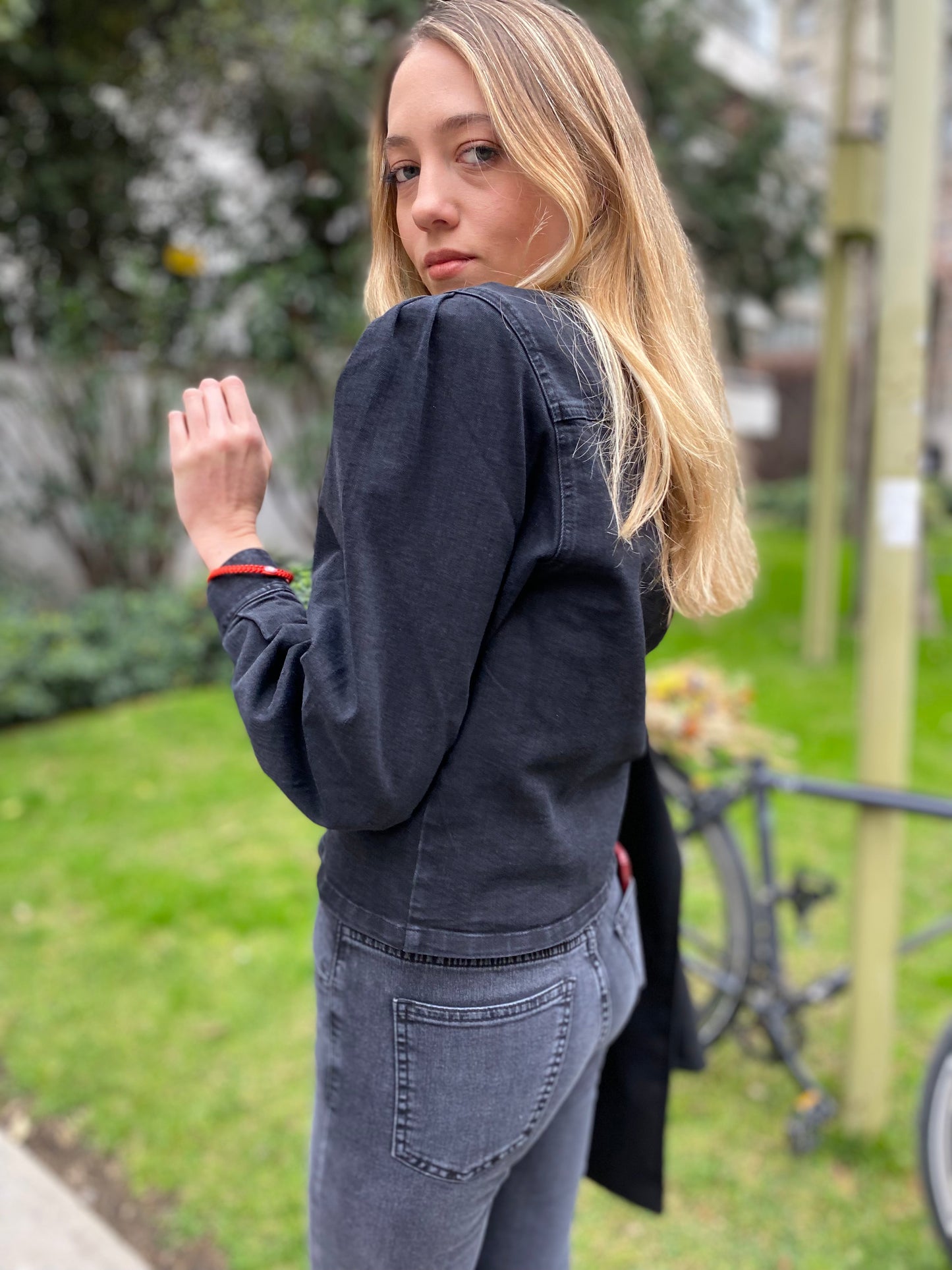 Jeans Flare Asís Gri cantidad